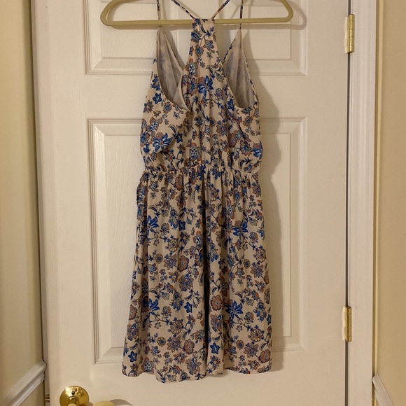 Lush floral printed faux wrap dress - Picture 4 of 5